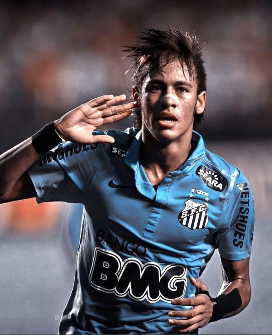 战术上的解